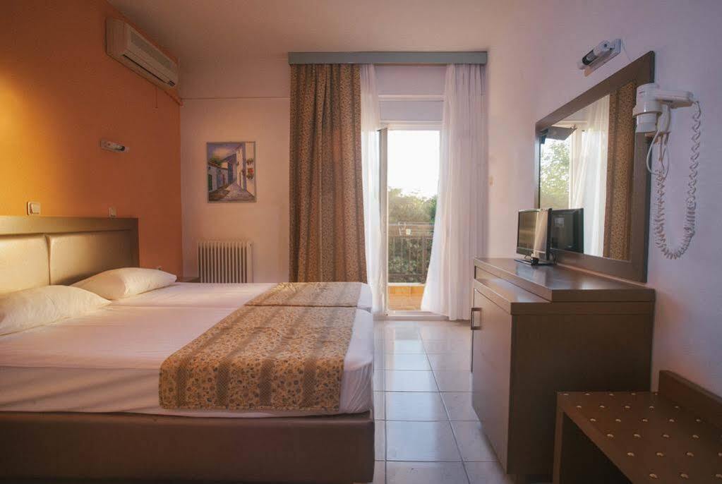 Hotel Chatziandreou ลีเมนาส ภายนอก รูปภาพ