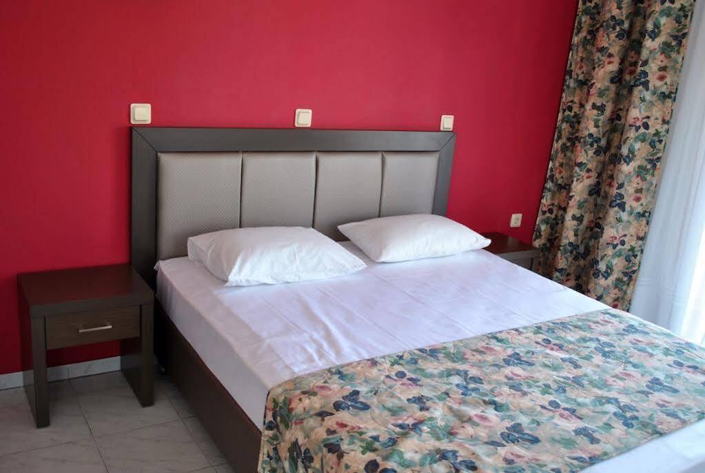 Hotel Chatziandreou ลีเมนาส ภายนอก รูปภาพ